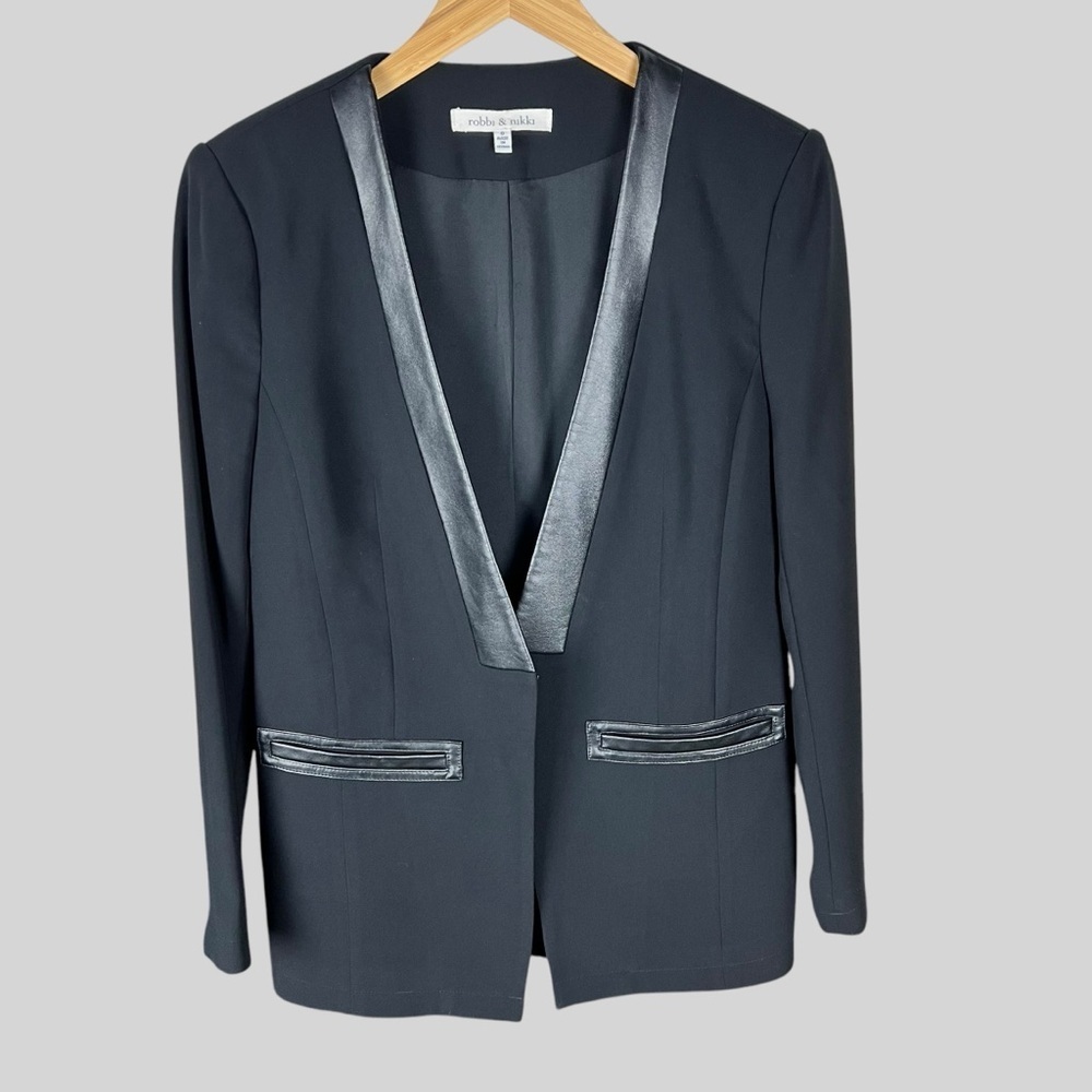 Robbi & Nikki Women's Black Blazer With Faux Leather Trim.